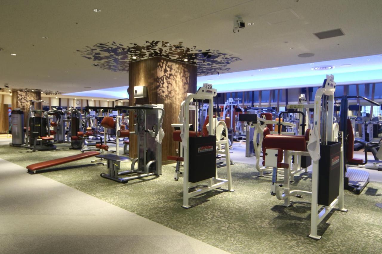Hotel Wbf Sapporo Odori Bagian luar foto